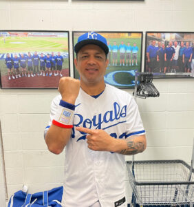 CFB6E7A0-12DF-431F-9617-2A50FB80AB8F