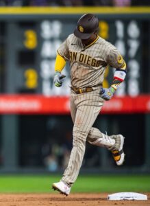 e2ae4383-71aa-4a8b-946b-5129313d6d27